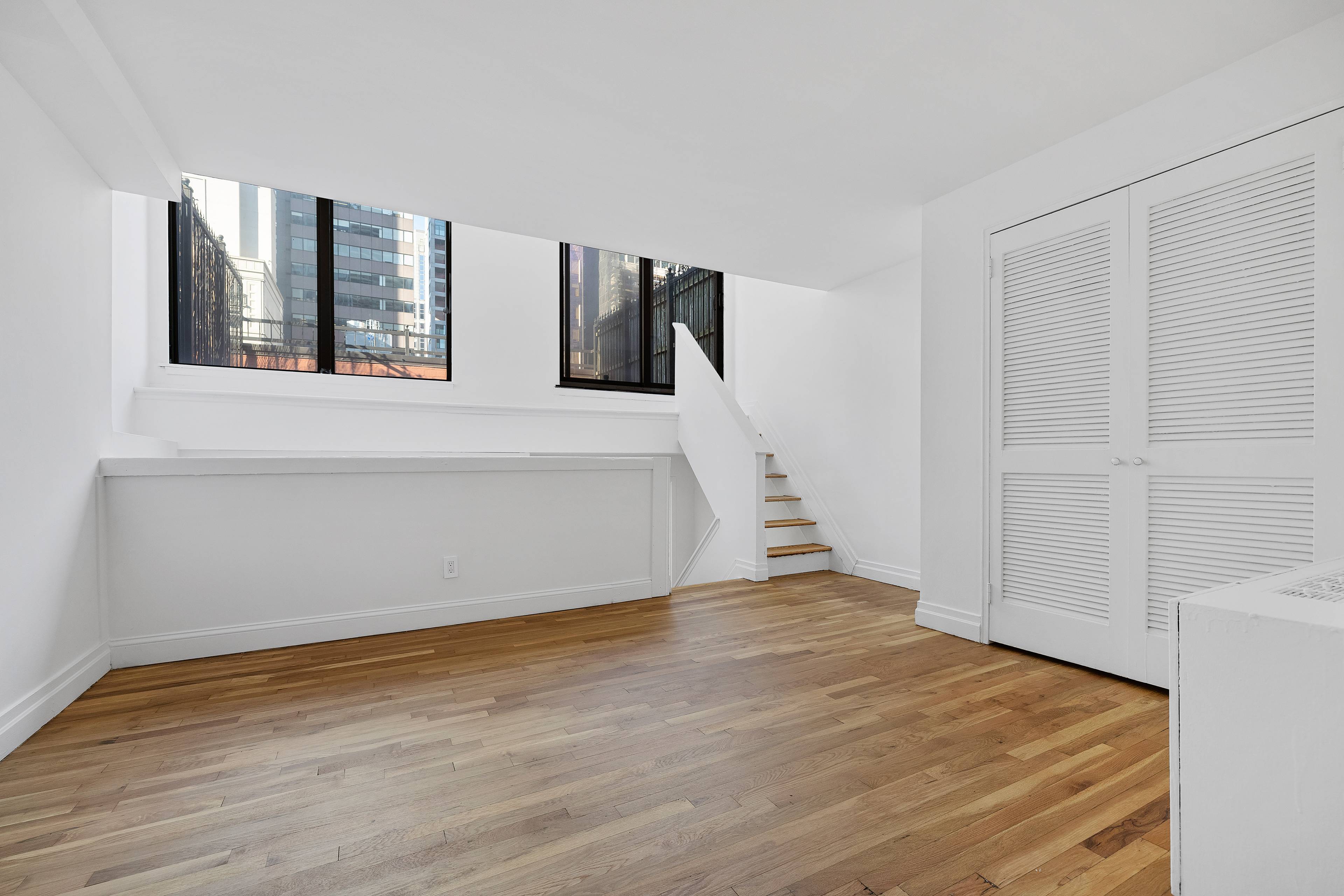 Gorgeous Newly Renovated triplex PENTHOUSE with city view PRIVATE ROOF DECK.