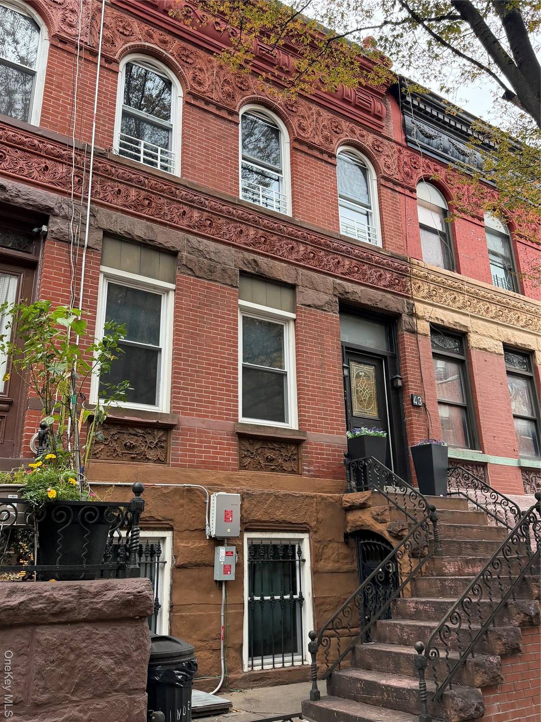 Welcome to 43 Linden Street, this legal 3 family townhouse offers versatility and many possibilities.