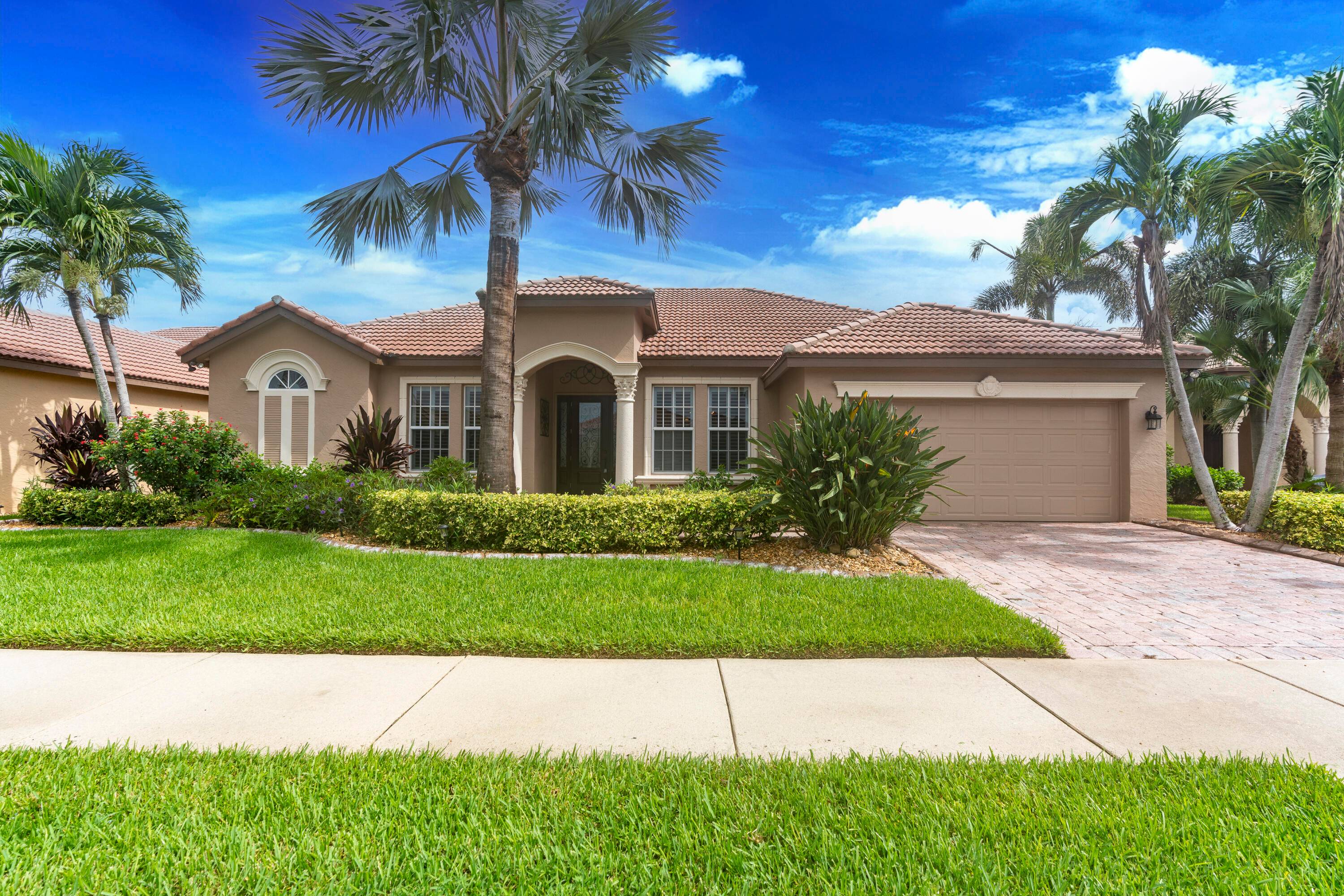 Welcome to luxury living in the Mediterranean inspired community of The Vineyards at St.