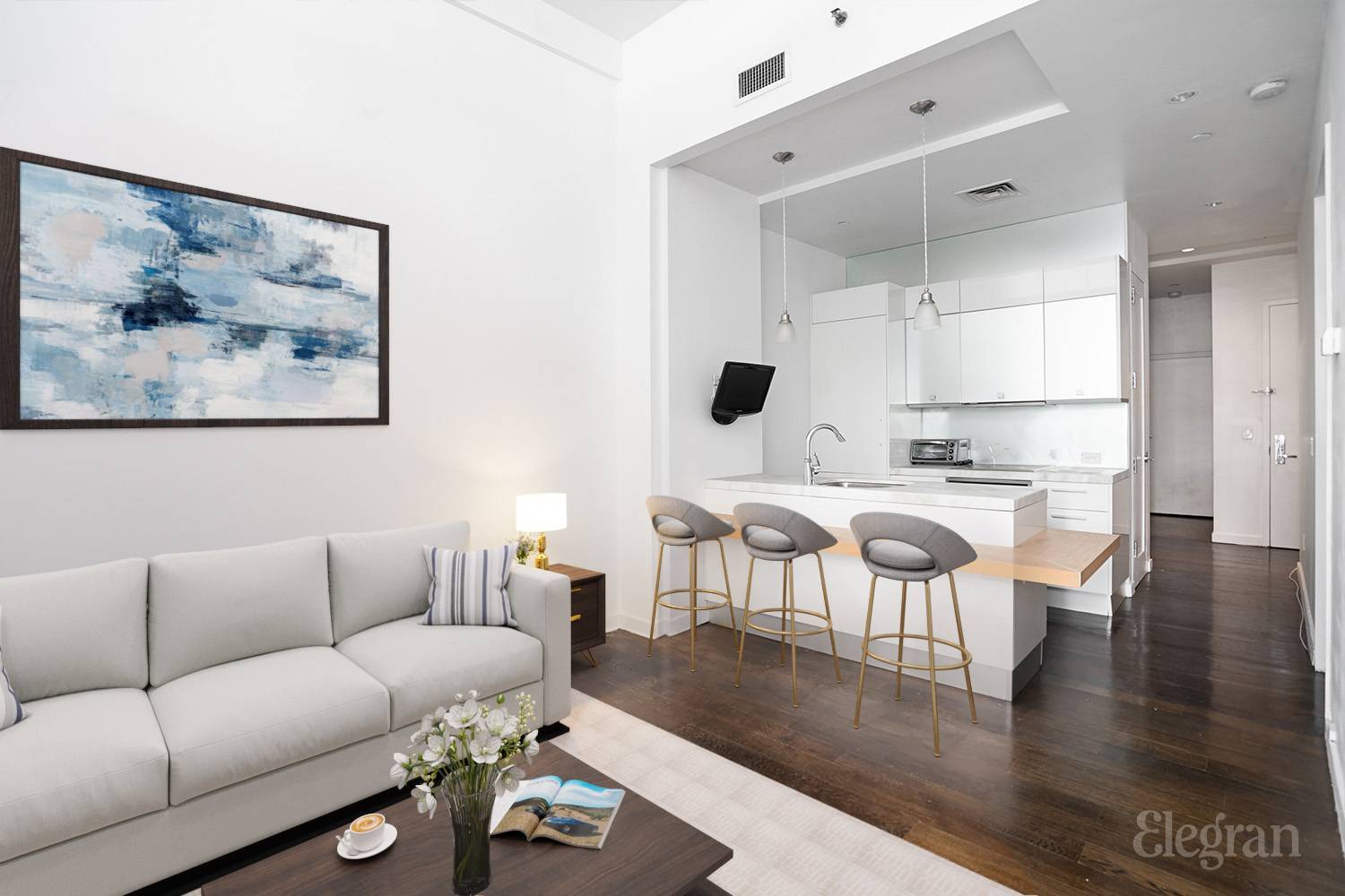 Beautifully renovated and ready for you to enjoy, this apartment is guaranteed to delight.