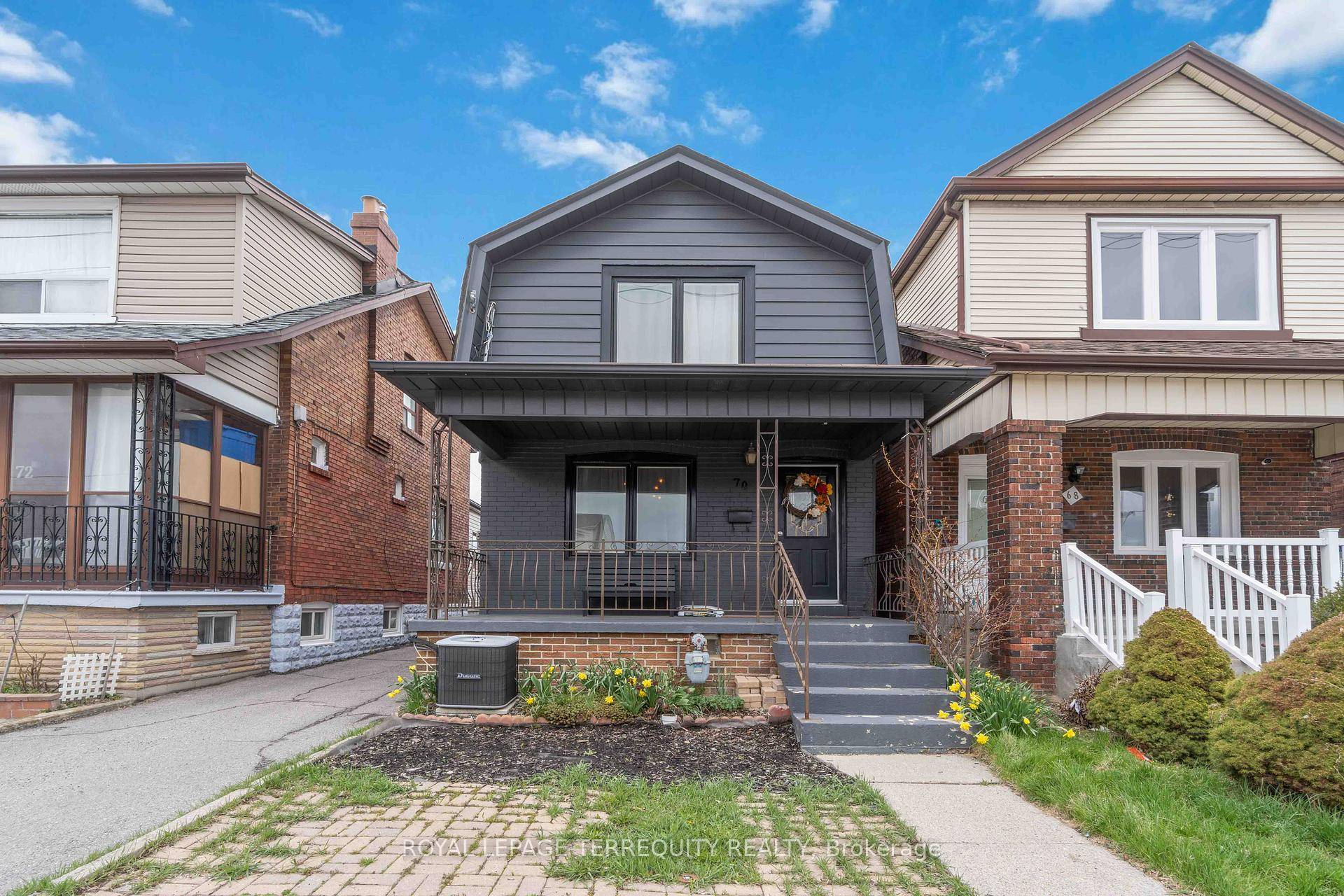 Welcome to this charming and well maintained 3 bedroom home available for lease in the heart of Oakwood Village.