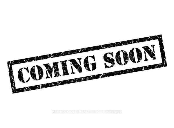 Brand new Never lived In, Prime Lakefront Living at Empire Quay House Condos !