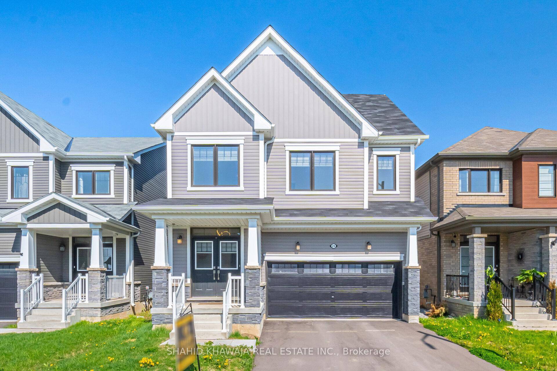 View Multimedia Tour A Stunning Detached Home Located In The Sought After Rolling Meadows Community Of Thorold Just Minutes from Niagara Falls This Spacious 2 Storey Residence Offers Over 2, ...
