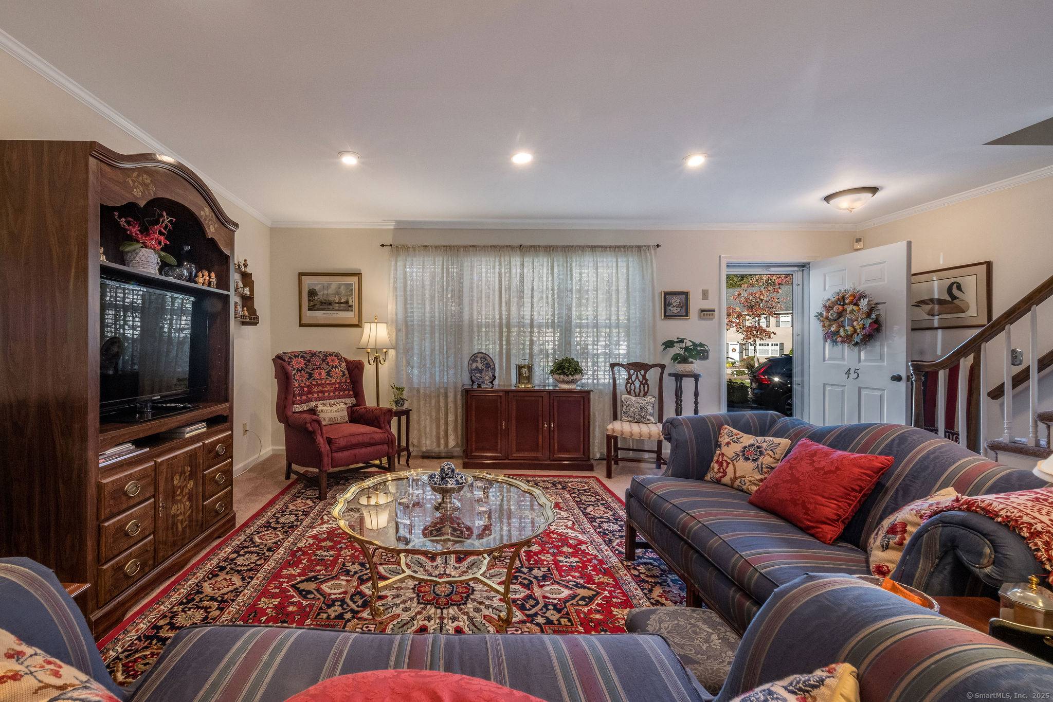 Wonderful Townhouse in Kensington South !