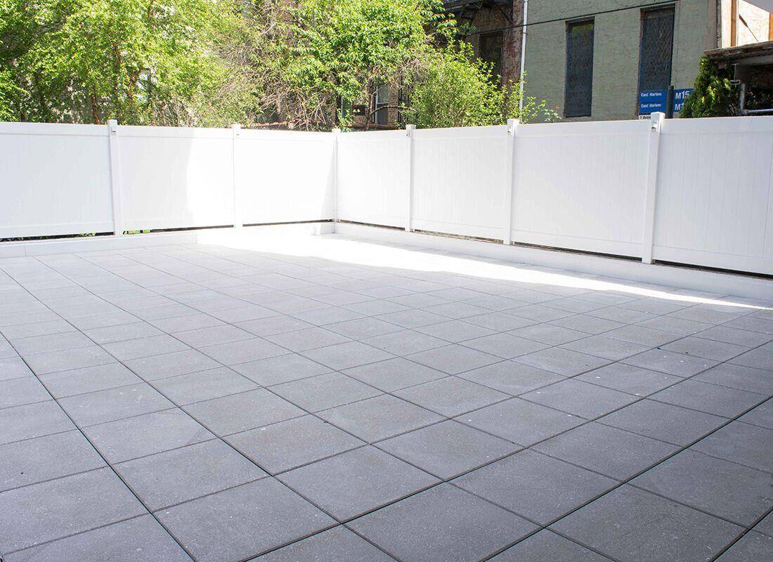 No Fee ! Live in the newest luxury rental building in East Harlem.