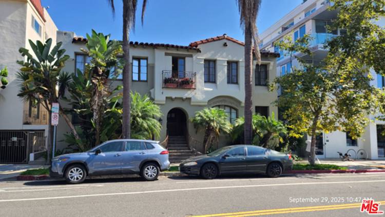 1147   6th St 4BR Santa Monica La
