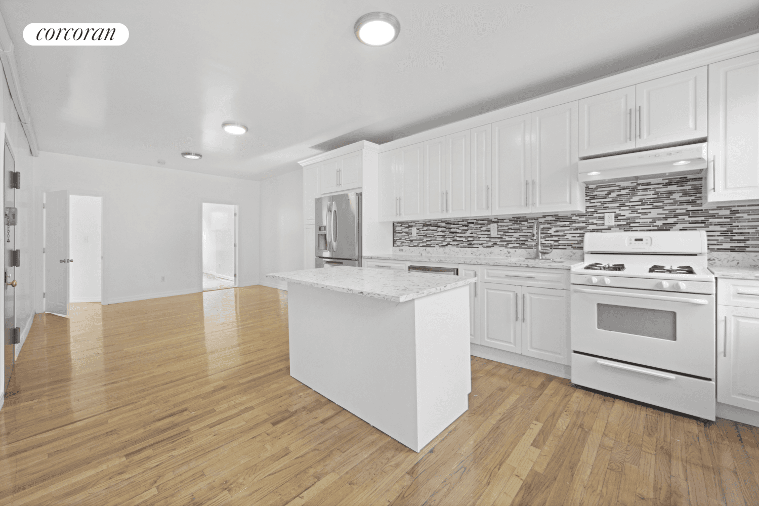 Newly renovated 2 bedroom in the heart of Clinton Hill !