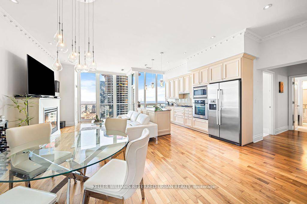 Stunning Lower Penthouse with Breathtaking Views Unmatched Luxury Living Nestled in the heart of the city, this south east facing 2 bedroom den, 2 bath Lower Penthouse unit offers the ...