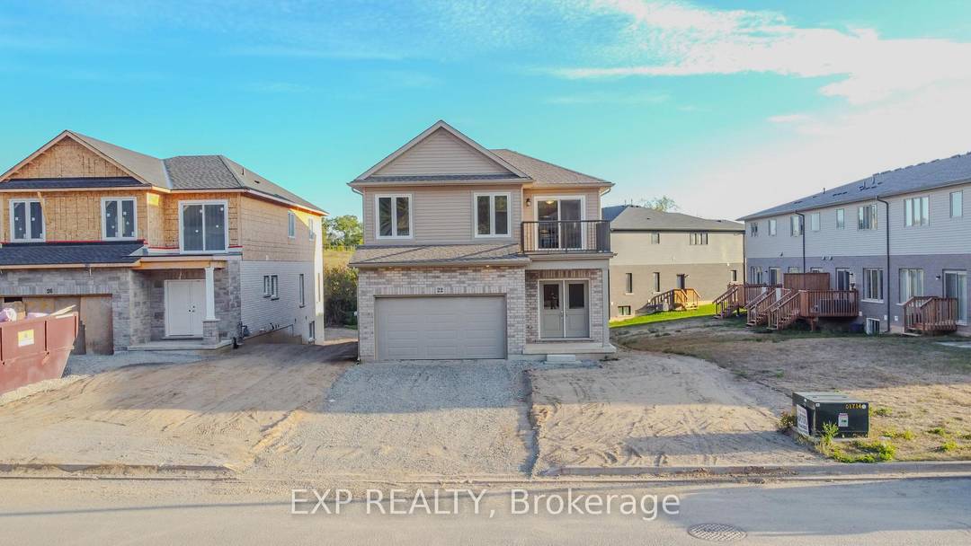 Brand New 2 Storey Home The Offers Your family The Very Best in Rental Accommodation.