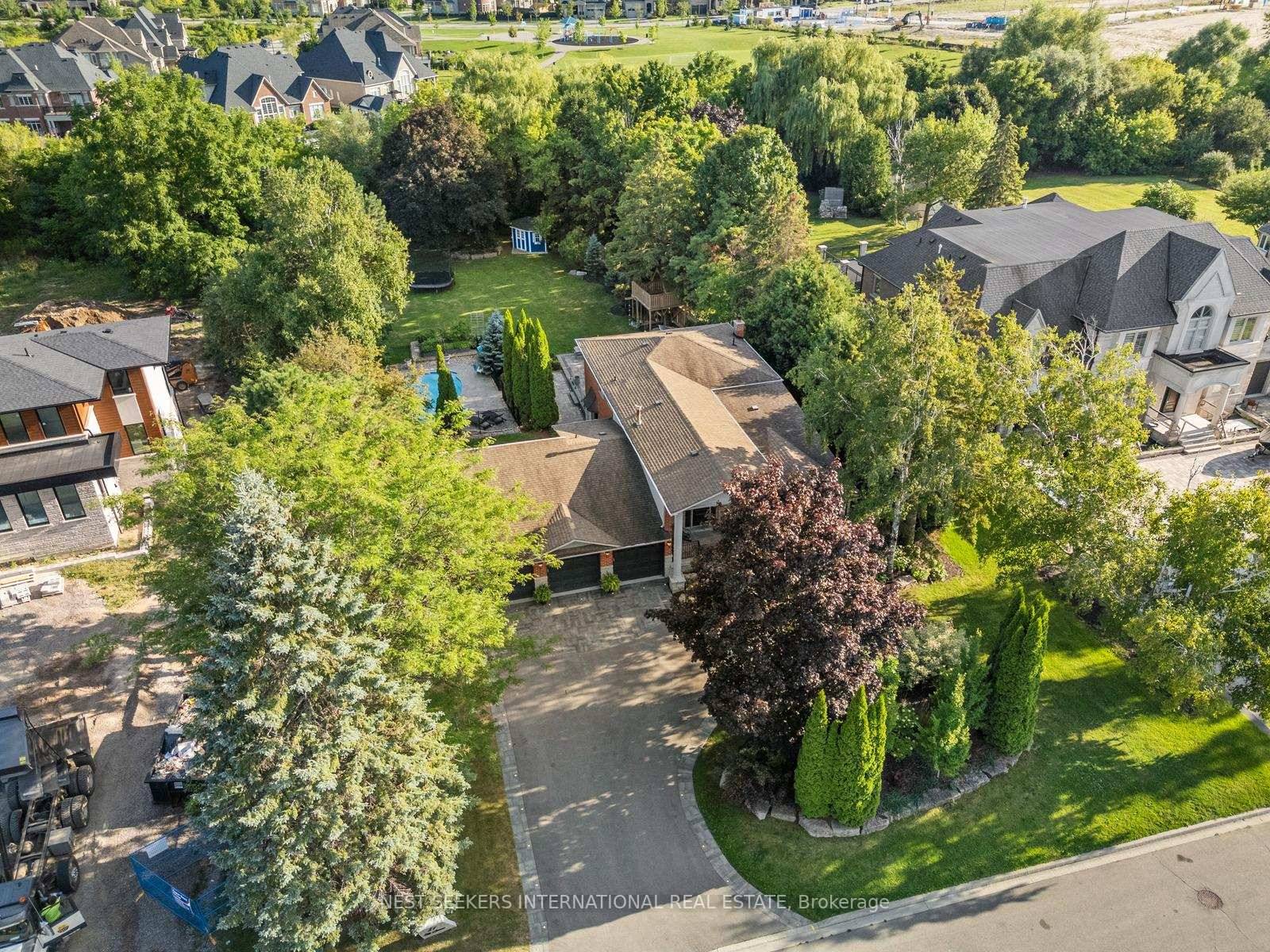 Welcome to this stunning family home with luxurious outdoor living.