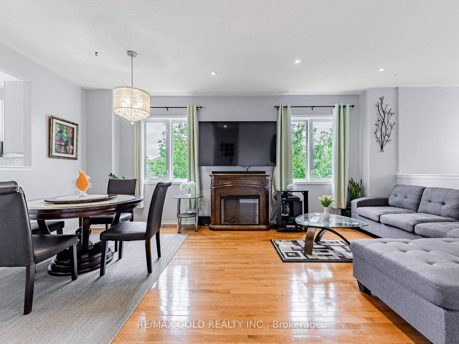 This beautifully maintained, detached raised bungalow is nestled in the prestigious Snelgrove community of Brampton.