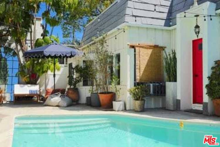 8998   Lloyd Pl 3BR Sunset Strip La