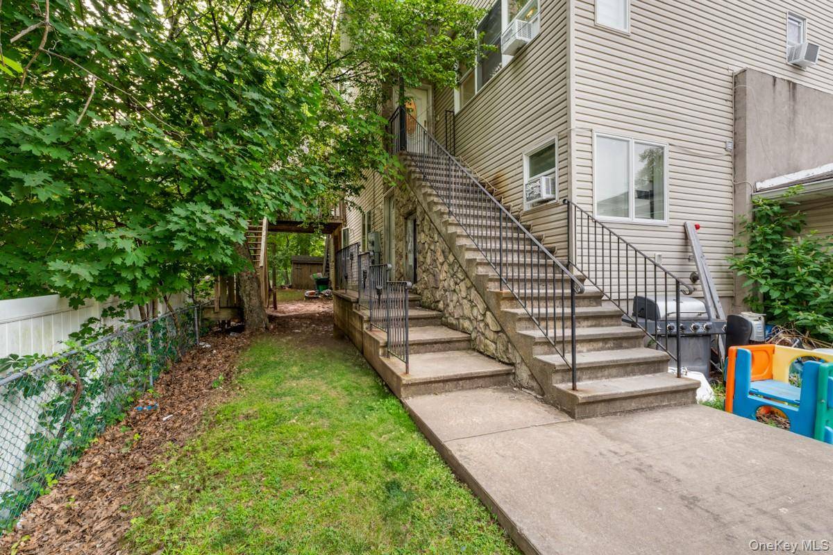 This attached home is located in the heart of Monsey, offering a rare opportunity to own in one of the most sought after areas.