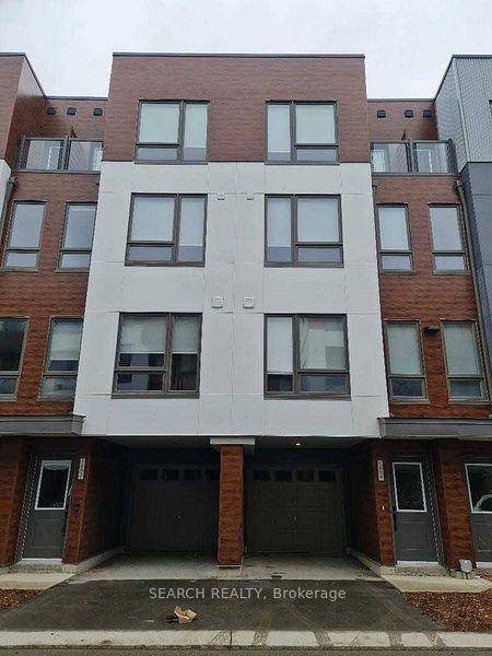 Gorgeous 4 Bedroom Townhome FULLY FURNISHED.
