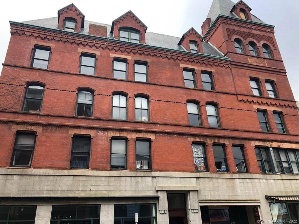 OPPORTUNITY ZONE ! 5 Story brick office building consisting of 81, 312 SF.