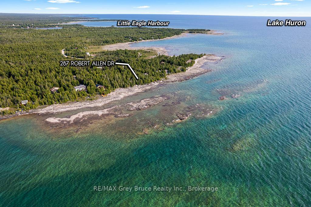 ESCAPE TO THE SHORES OF LAKE HURON !