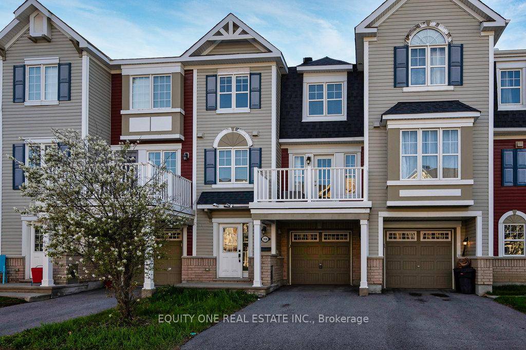 Welcome to this 3 storey townhouse, ideally located on a quiet crescent in the popular community of Stittsville.