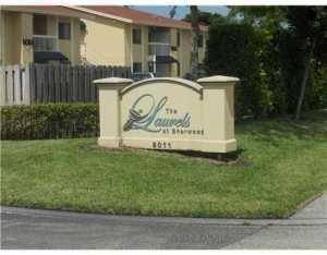 Beautiful condo completely remodeled ready to move in on a very desirable community !