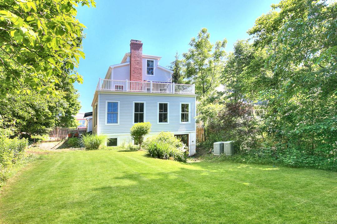 Spend the academic year in this charming, turnkey furnished home.