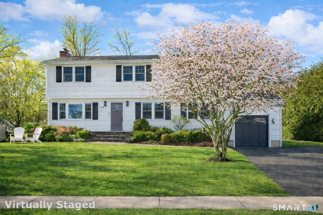12 Field Crest Road is a bright, well maintained Colonial offering the rare combination of walkability, convenience, and room to grow just moments from downtown New Canaan, Metro North, schools, ...