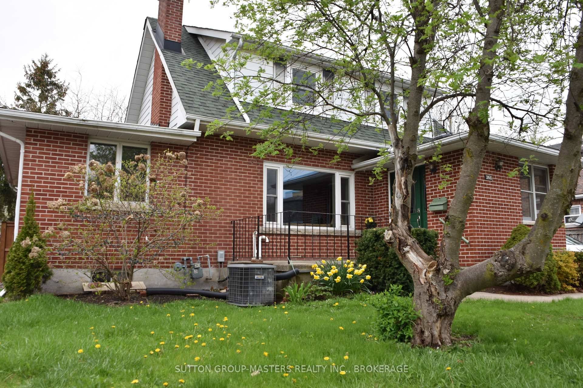 Special Central Kingston 6 bedroom home.
