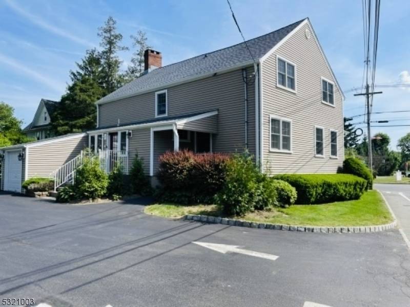 This property can be Converted into a multi family or single Family home.