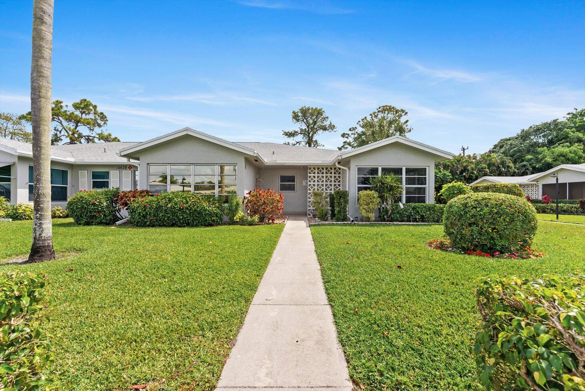 This stunning 2 bedroom, 2 bathroom corner unit condo presents a rare opportunity to own a luxurious and comfortable residence in one of Delray Beach's most desirable areas.