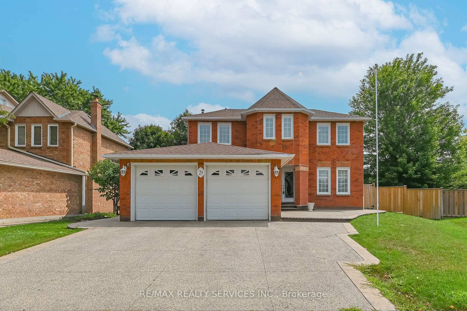 Welcome to 29 Leneck Ave, Brampton an exquisite, fully renovated detached home in the desirable Northwood Park neighborhood.