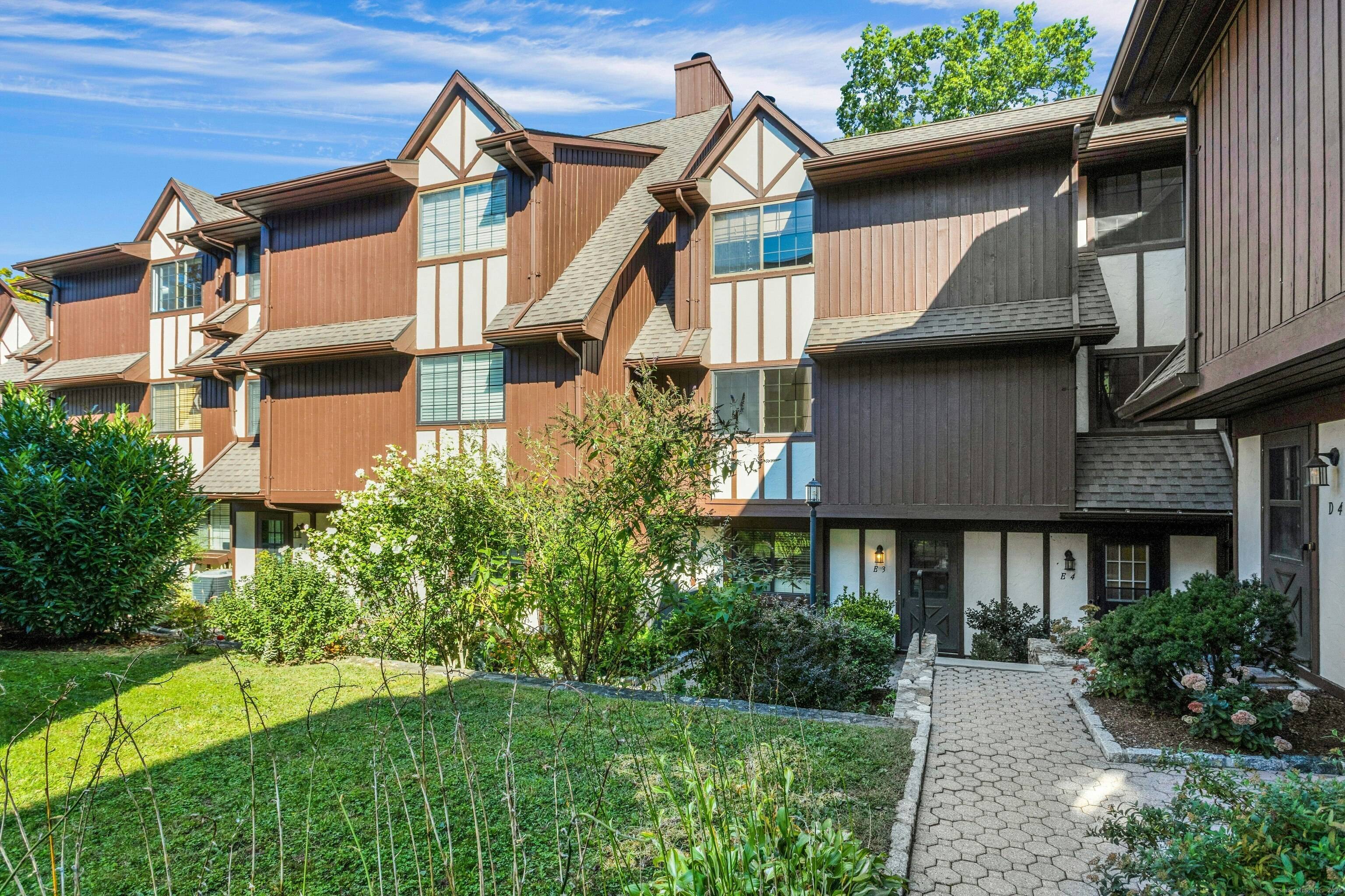 Welcome to Mill Bridge, a highly sought after complex in desirable mid city Stamford.
