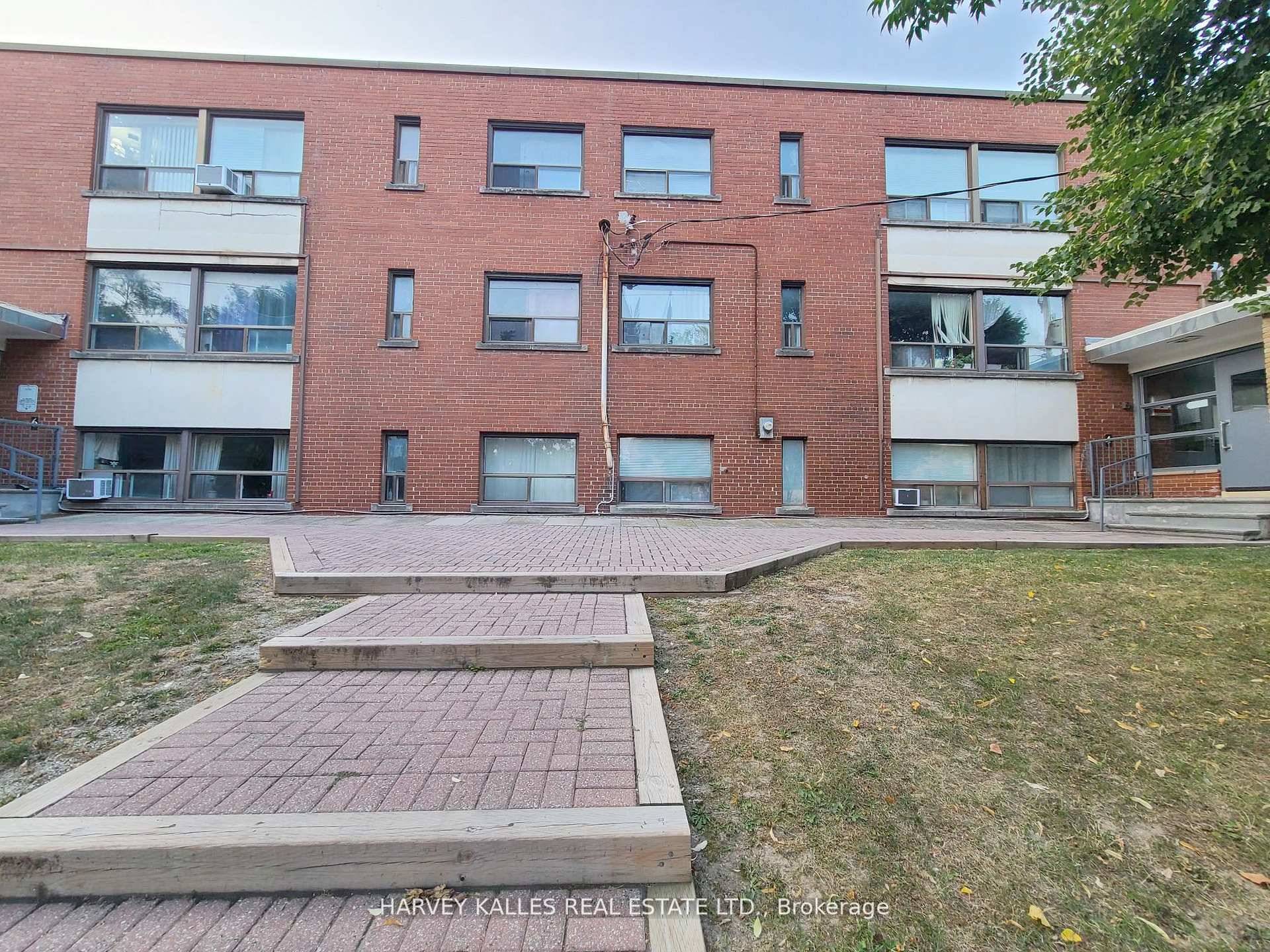 Spacious Eglinton West Two Bedroom Apartment.