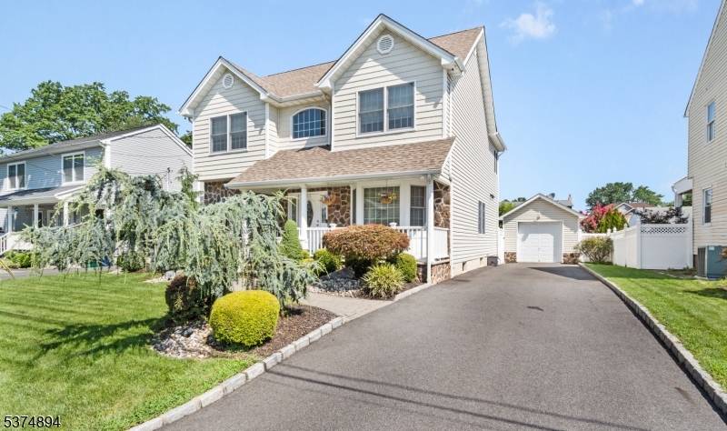 Constructed in 2008, this beautifully maintained 4 bedroom, 3.