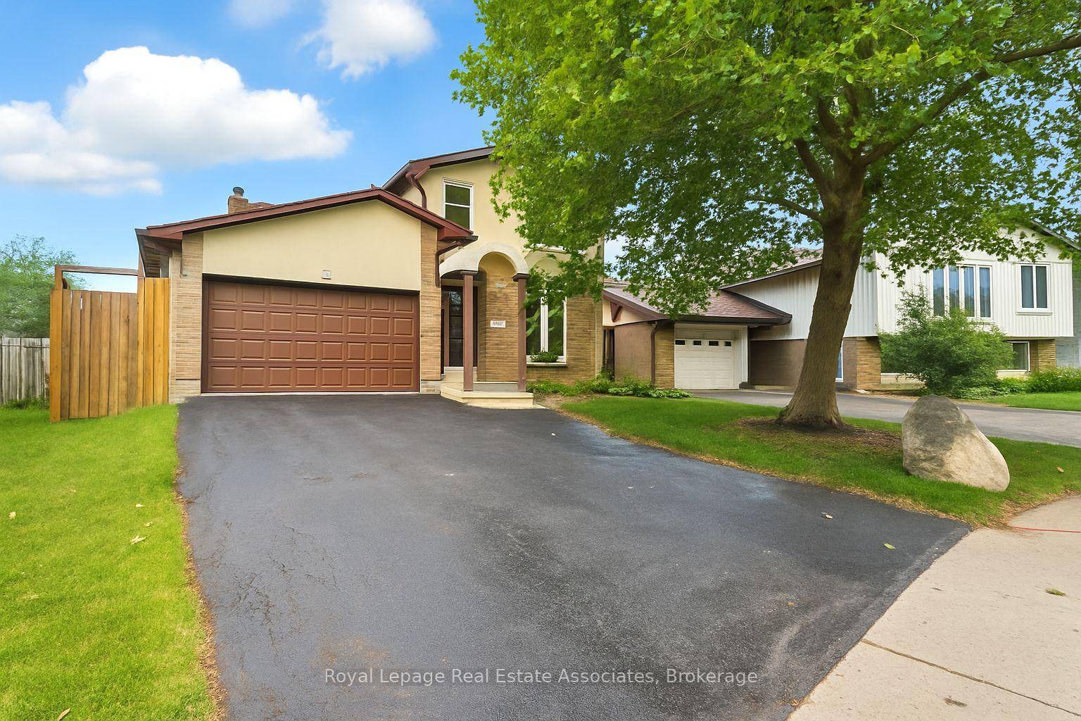 Welcome to 16 Hart Crescent a beautifully maintained two storey home located in the heart of South London.