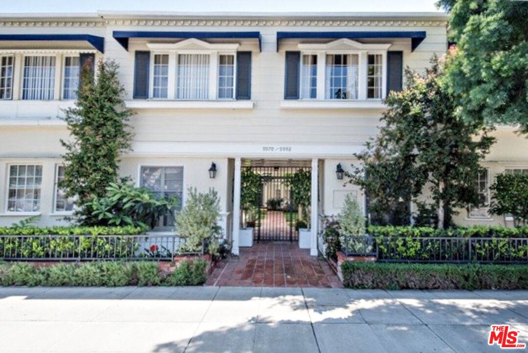 9976 Durant Dr 1BR Beverly Hills La