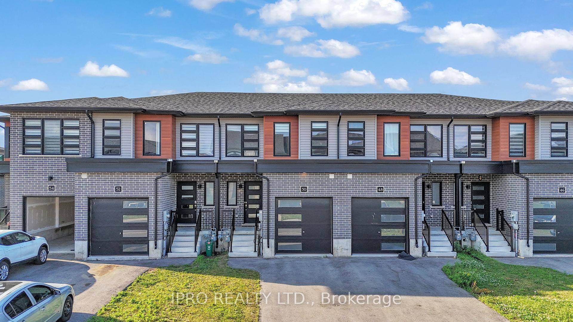 Welcome to your dream Freehold townhouse nestled in a Westwood Village Preserve !