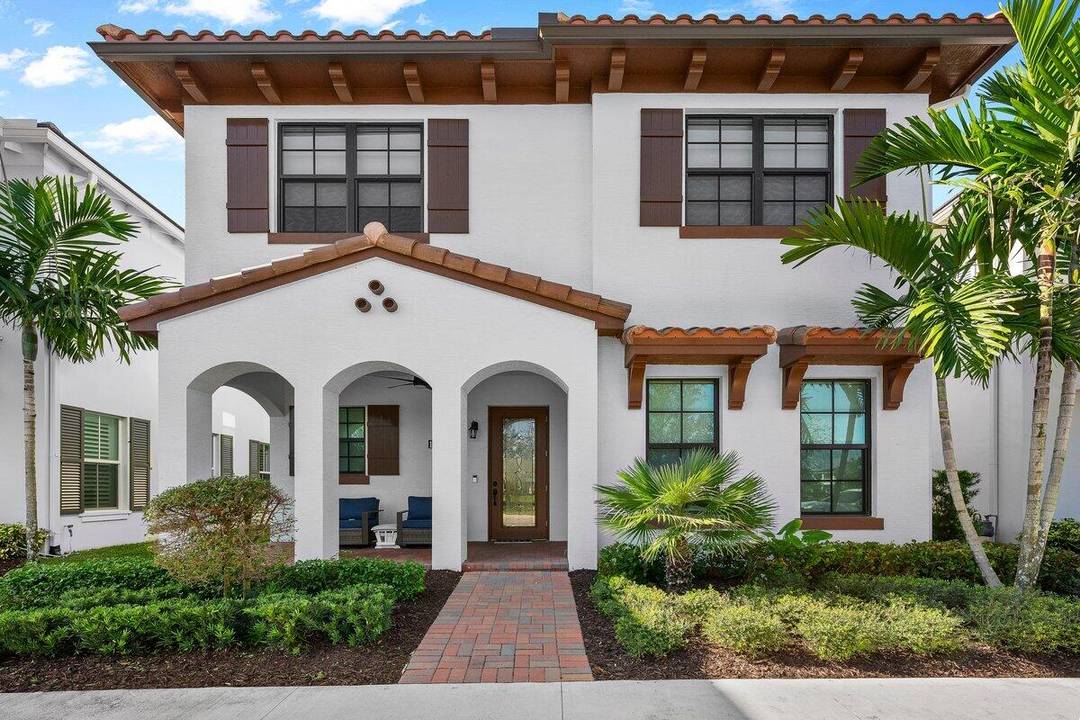 Rare lake view Durham model with 6 bedrooms in Alton's newest phase.