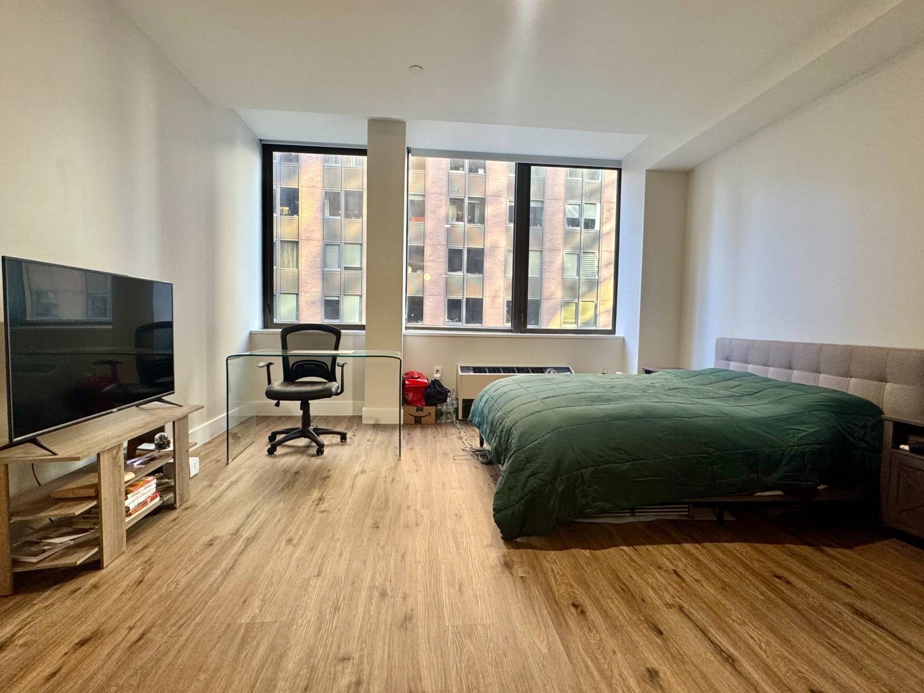 Huge Studio Apartment with a separate alcove that can be used as a separate home office, living room, or just converted into a 2 bed apartment.