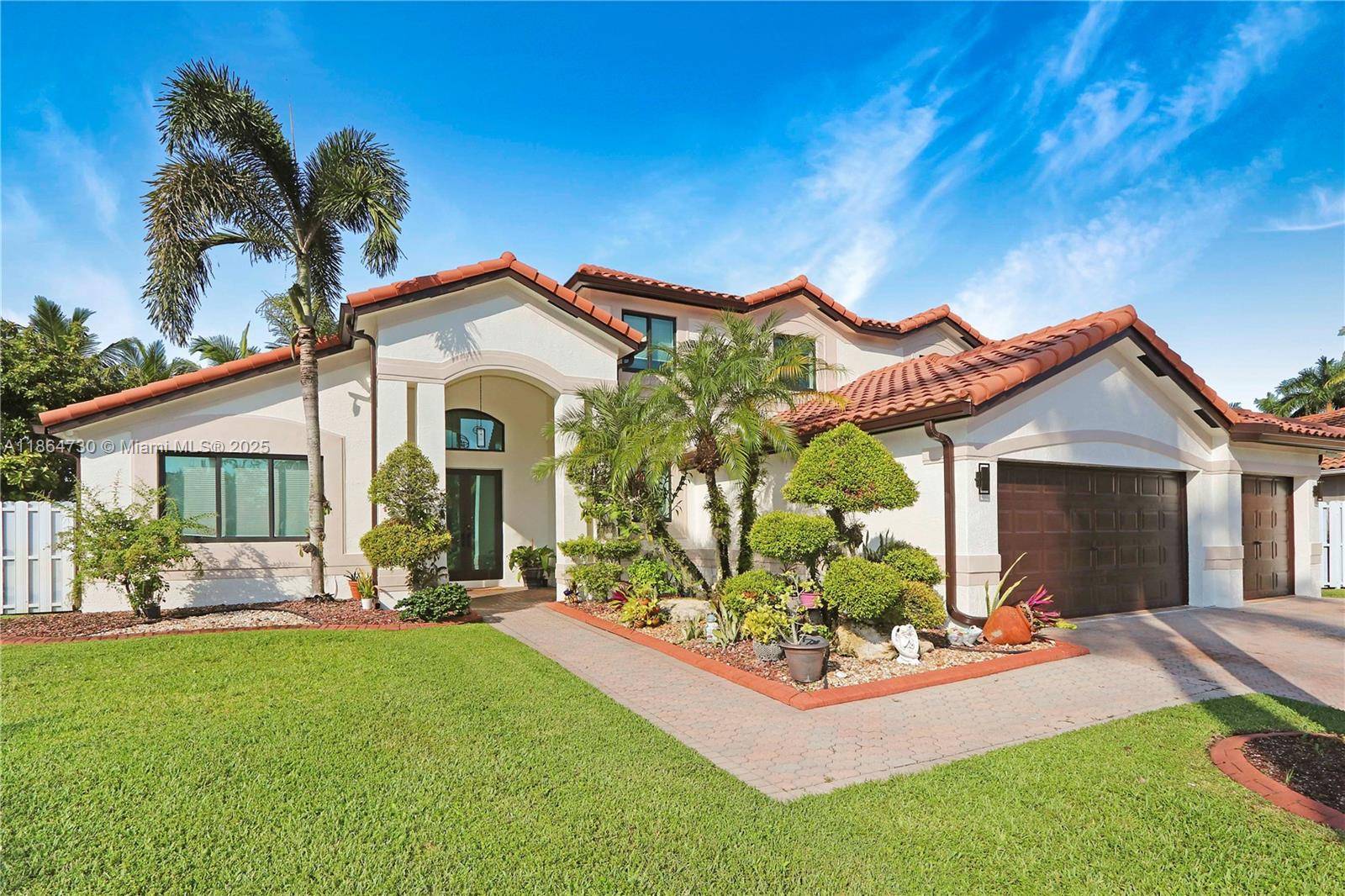 Your Dream Cul De Sac home awaits in Windsor Palms 5 Bedrooms Office Den with side entrance Laundry Room 3 full baths, impact windows doors and a 2 car garage, ...