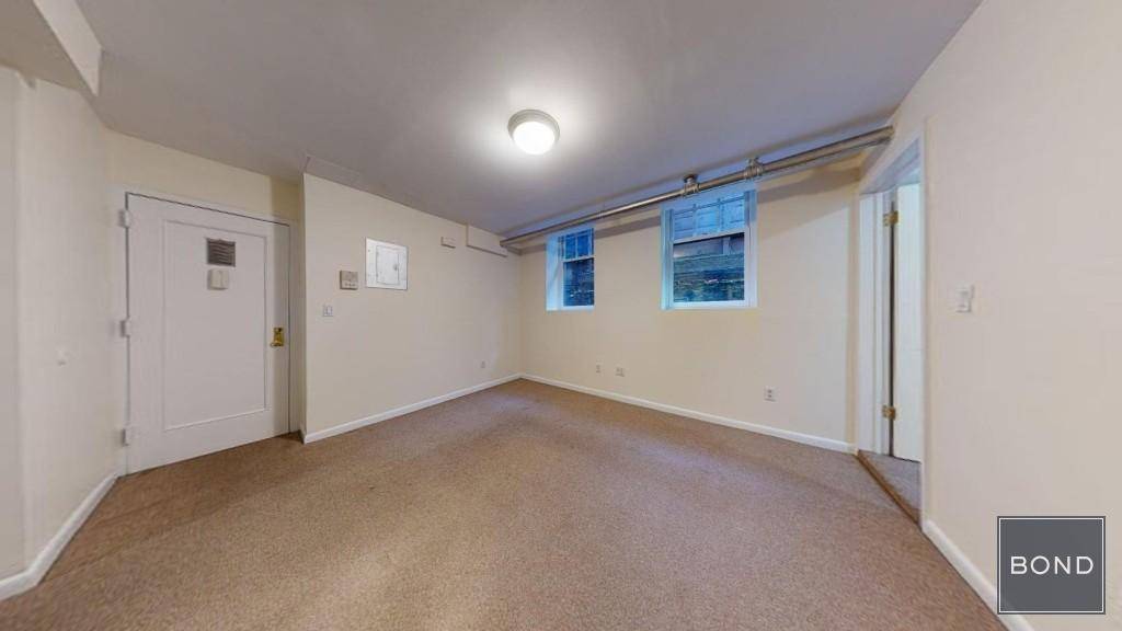 Massive 2 bedroom apartment in prime West Village !
