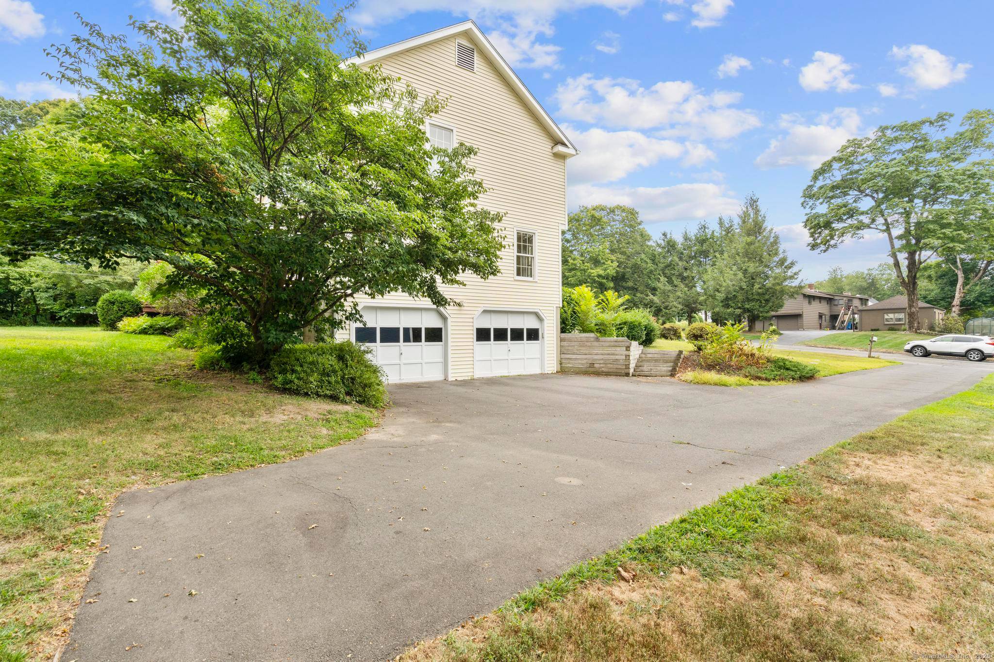 Welcome Home ! This spectacular 4 bedroom colonial home boasts many features !