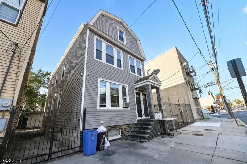 Rare turn key investment opportunity in a prime commuter location.