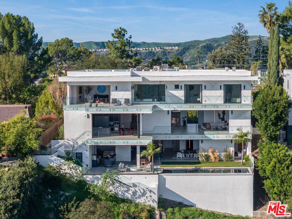 2180   Stradella Rd 8BR Bel Air La