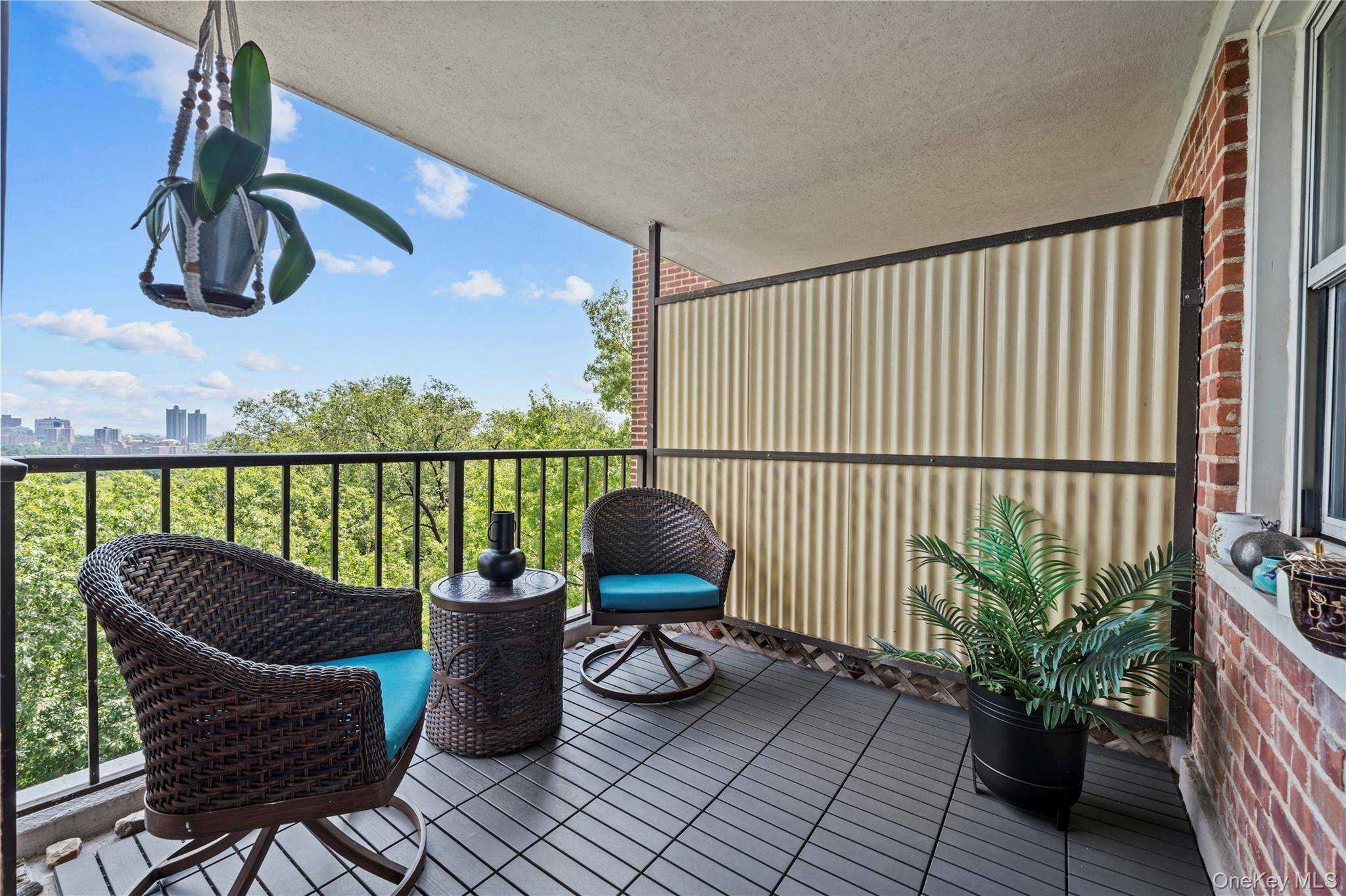 Bright and spacious 2 Bd.