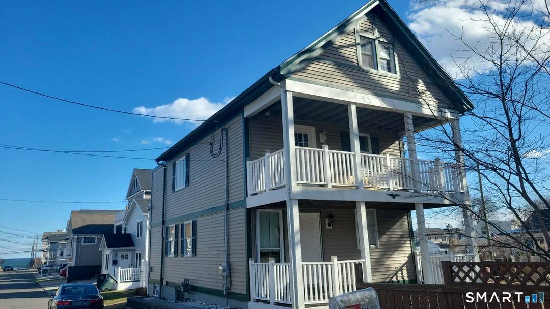 Coastal living ! Walnut Beach community, Milford, Connecticut.