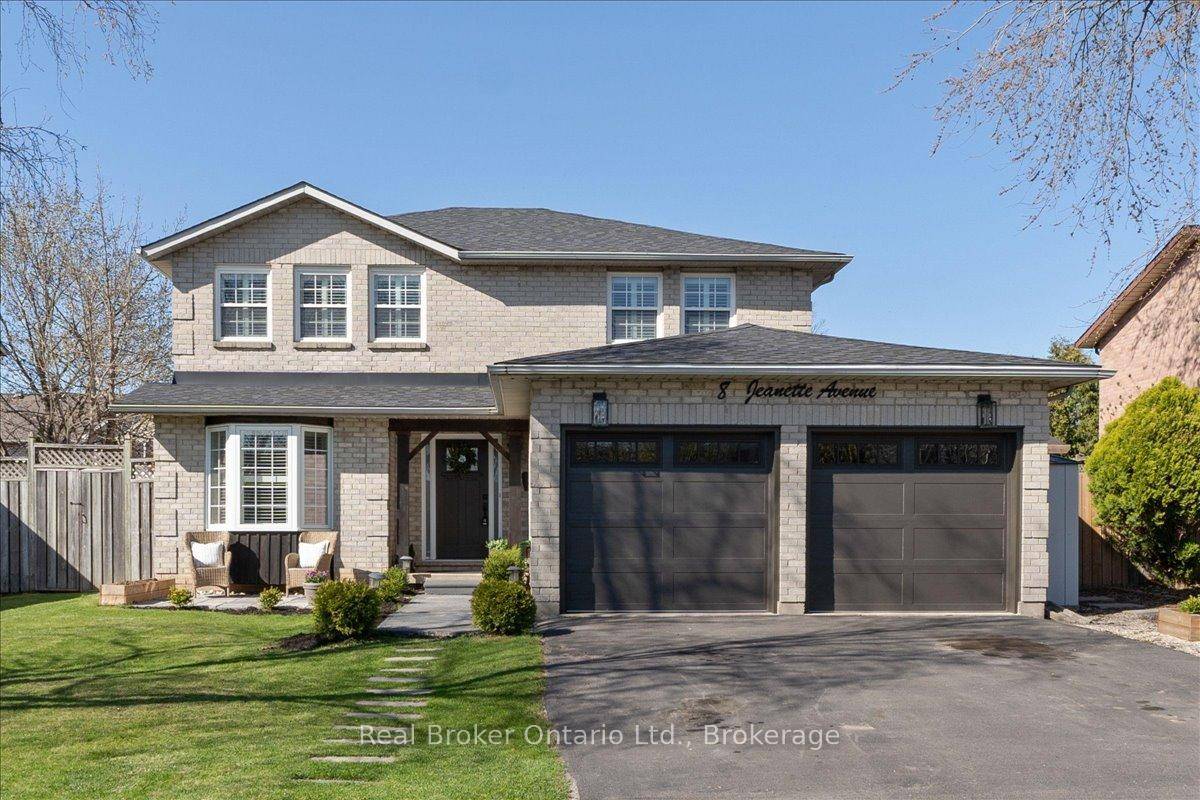 Beautifully updated dream home near the lake in Grimsby with everything you could ask for !