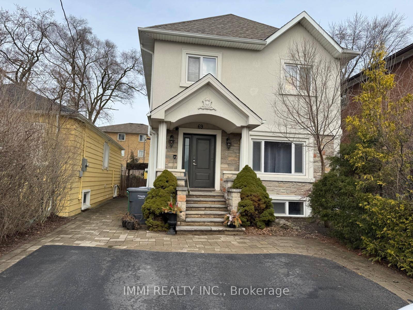 Spacious, 1 1 bedroom basement apartment with separate entrance in prestigious Port Credit.
