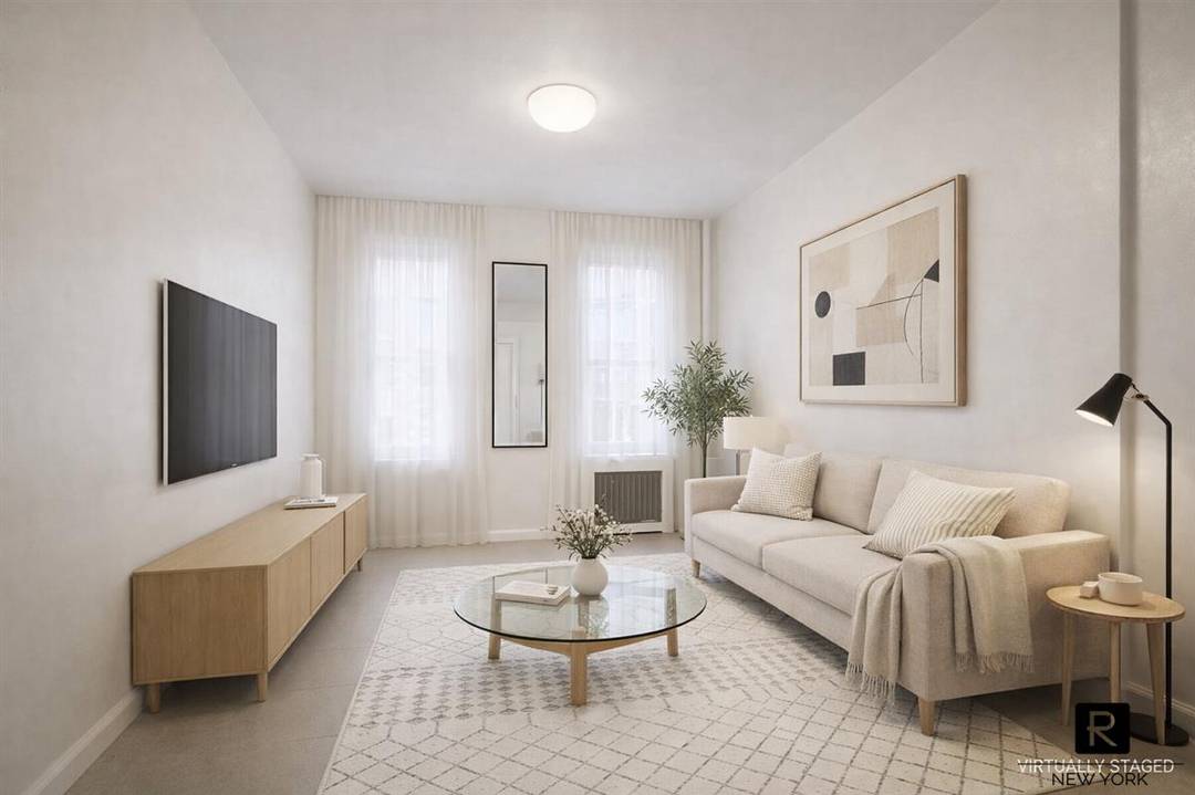 RARE FIND Upper East Side True 2BR with In Unit Vented Washer Dryer amp ; Immediate Sublet Option !