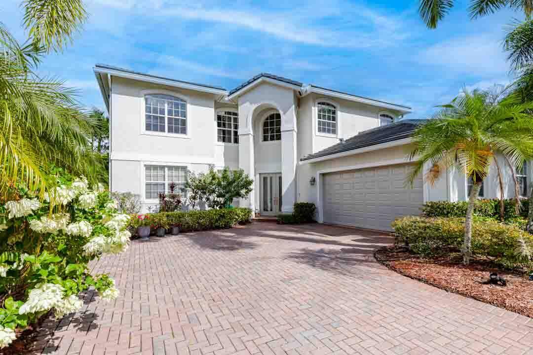 This Beautiful Estates of Hammock Creek 5BR 3BA home is located in one of Palm City's most sought after gated community featuring large homes, beautiful wooded and lakefront lots, low ...