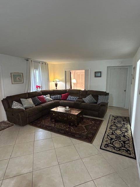 Beautiful, Ground Floor unit for easy access 2 Bedroom 1.