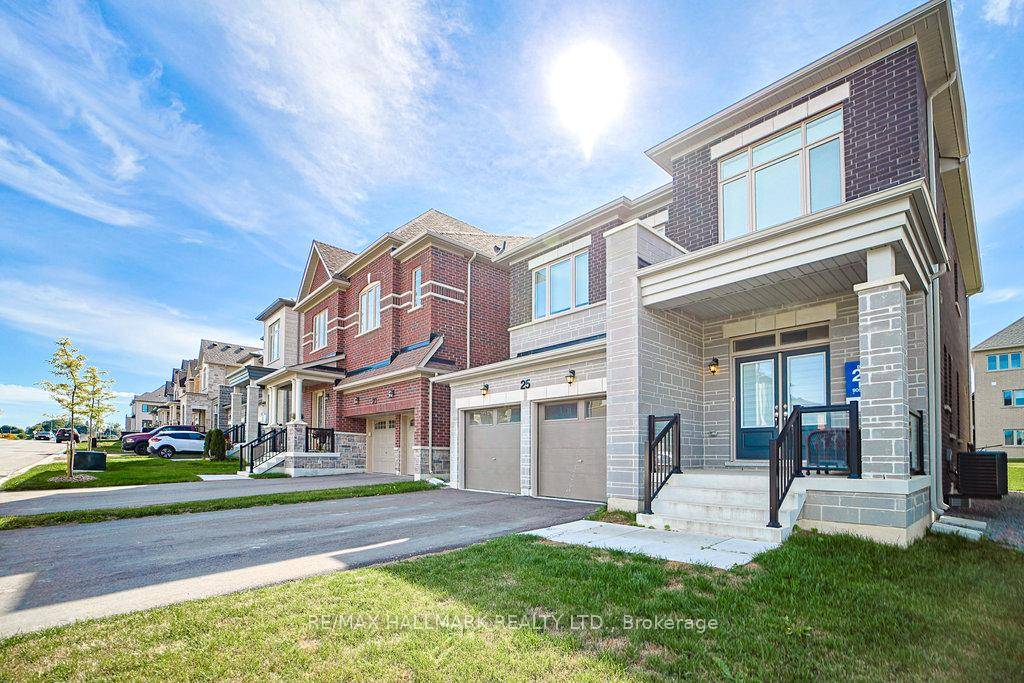 Welcome To 25 Kentledge Avenue A Stunning Family Home In The Heart Of Holland Landing, EastGwillimbury !