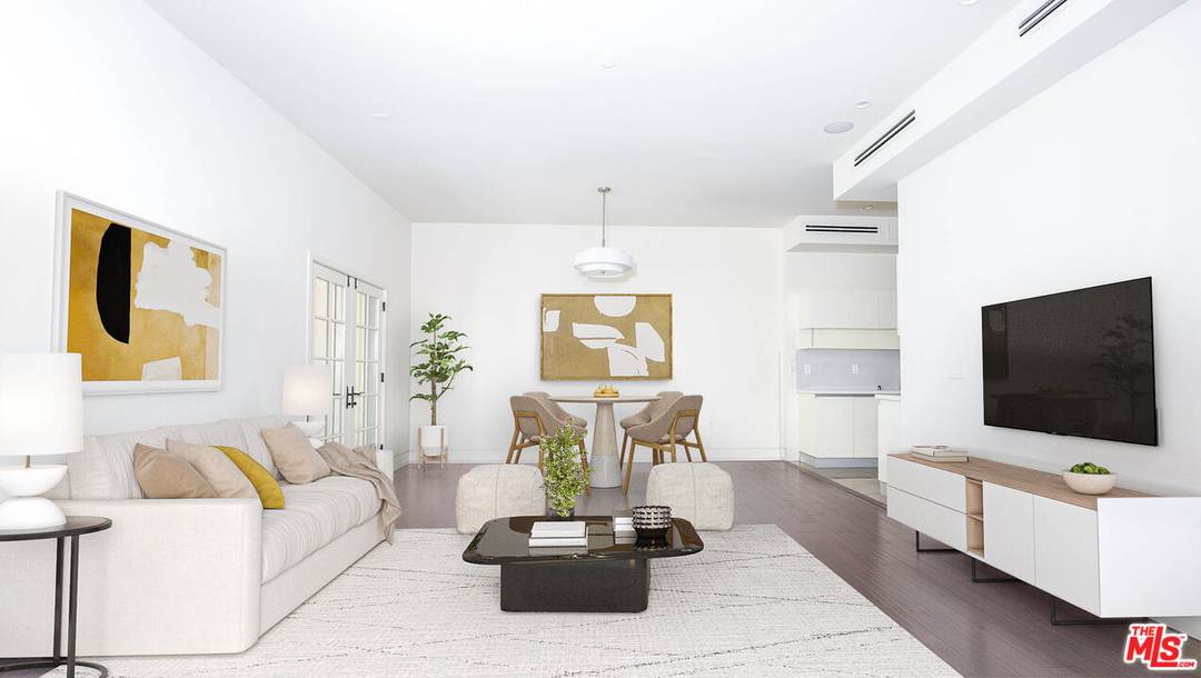 225 S Hamilton Dr 2BR Beverly Grove La